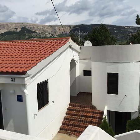 Apartments Peace&Love Baska  Exterior photo